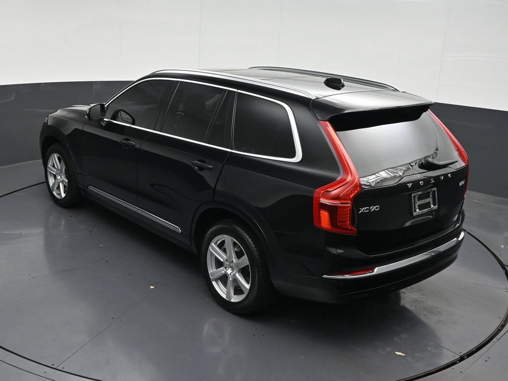 Certified 2024 Volvo XC90 B5 Core AWD/4WD image 16