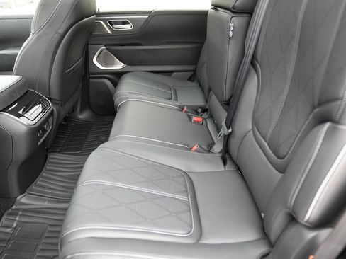 New 2025 INFINITI QX80 Sensory w/ Exterior Package image 32