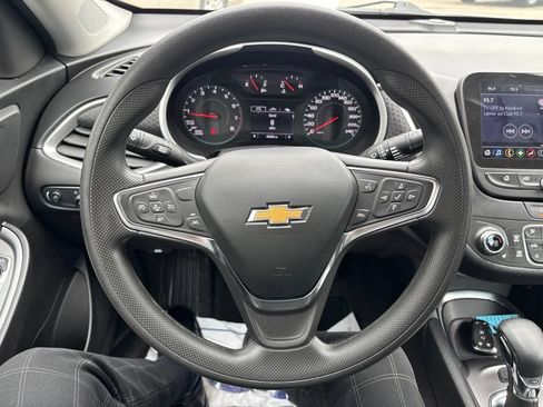 Used 2024 Chevrolet Malibu LT FWD image 20