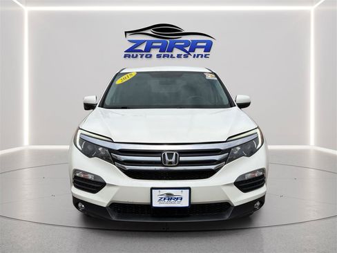 Used 2018 Honda Pilot EX image 2