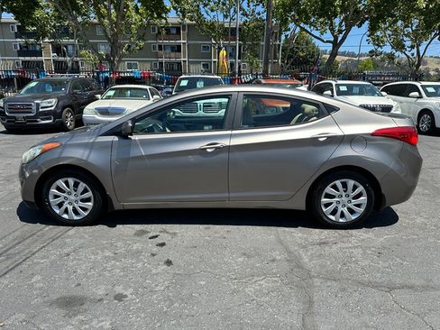 Used 2013 Hyundai Elantra GLS FWD image 7