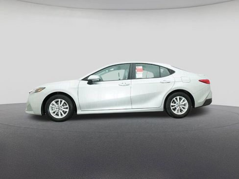 New 2026 Toyota Camry LE image 19