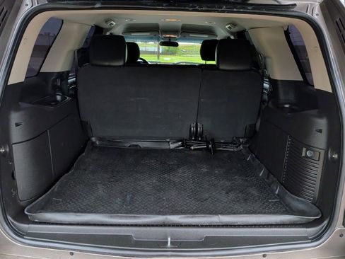 Used 2014 Chevrolet Tahoe 2WD image 30