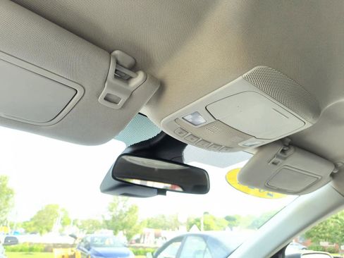 Used 2022 Ford Edge SE image 28