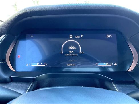 Used 2022 Jeep Grand Cherokee L Limited image 20