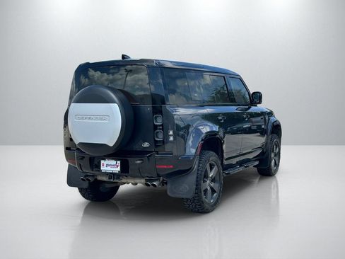 Used 2023 Land Rover Defender 110 V8 AWD/4WD image 5