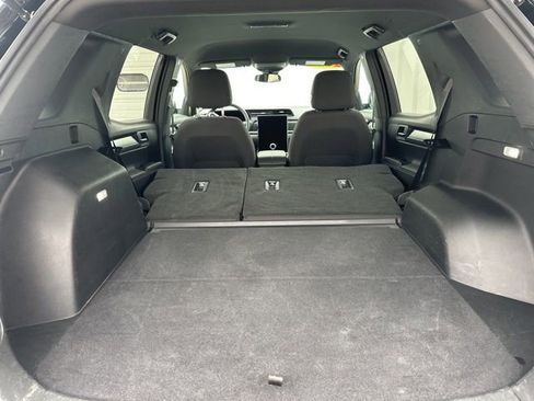 Used 2025 GMC Terrain Elevation image 51