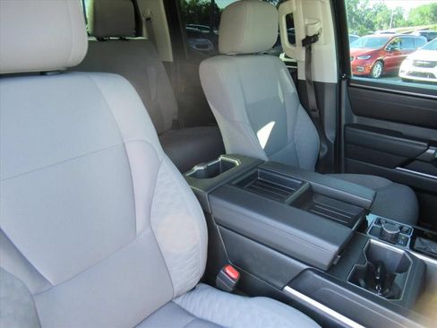 Used 2024 Toyota Tundra SR5 w/ SR5 Convenience Package AWD/4WD image 9