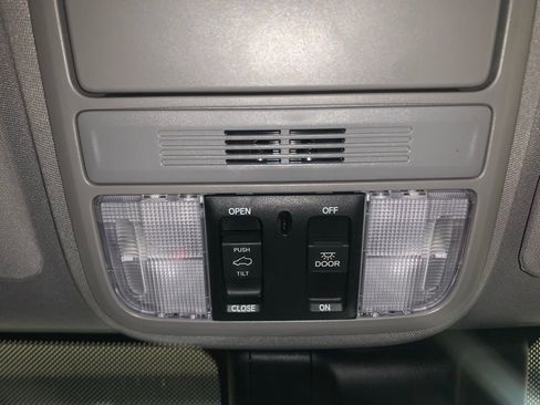 Used 2019 Honda Odyssey EX-L image 20