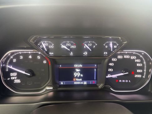Used 2021 GMC Sierra 1500 Elevation image 20