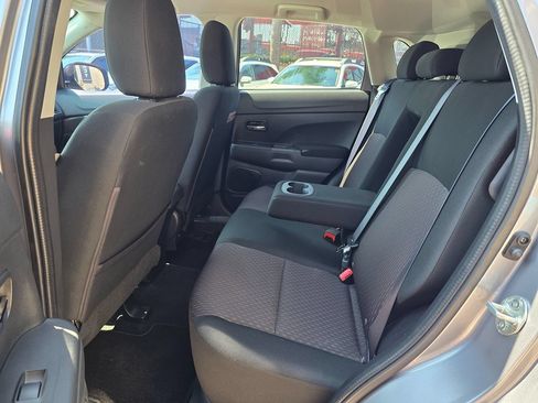 Used 2017 Mitsubishi Outlander Sport SE FWD image 22