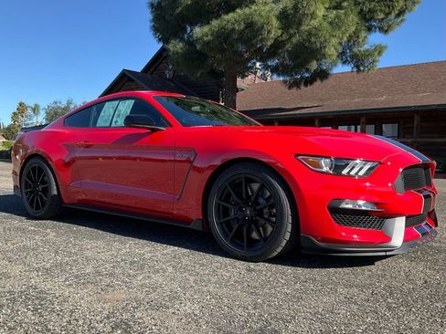 Used 2016 Ford Mustang Shelby GT350 image 56