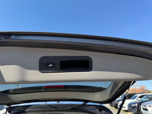 Used 2016 Honda Odyssey EX-L image 26