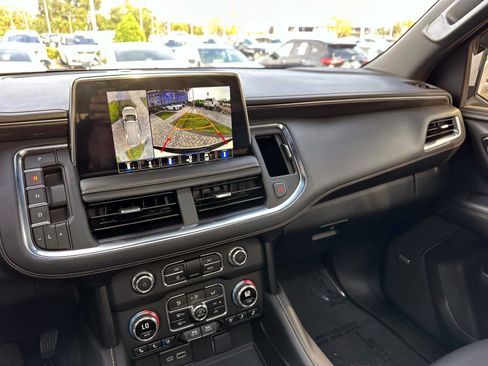 Used 2023 GMC Yukon AT4 w/ AT4 Premium Package image 27