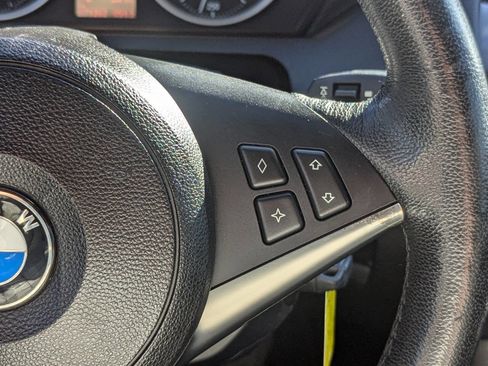 Used 2006 BMW 650i 650i 2dr Convertible image 35