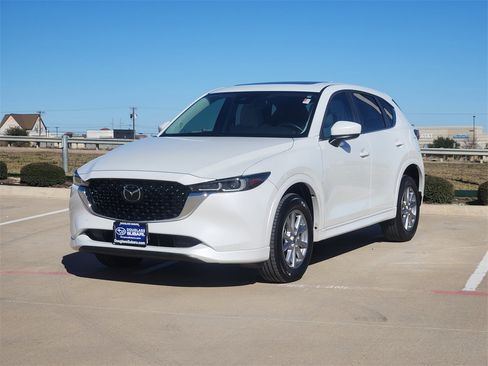 Used 2024 MAZDA CX-5 AWD 2.5 S w/ Preferred Package image 2