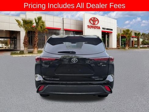 New 2026 Toyota Highlander Limited AWD/4WD image 6