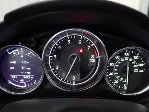 Used 2019 MAZDA MX-5 Miata Grand Touring w/ GT-S Package RWD image 19