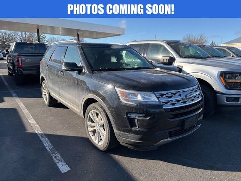 Used 2018 Ford Explorer XLT w/ Equipment Group 202A image 1