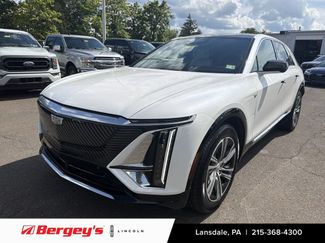 Used 2024 Cadillac Lyriq Luxury w/ LPO, Floor Liner Package AWD/4WD video 1