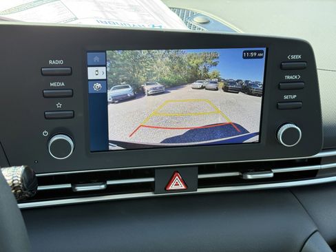 New 2026 Hyundai Elantra SE image 22