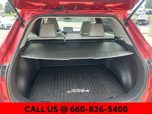 Certified 2026 Toyota Corolla Cross LE w/ Moonroof Package AWD/4WD image 11