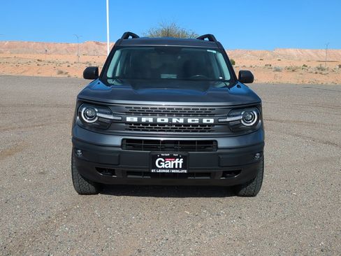 Used 2022 Ford Bronco Sport Badlands image 9