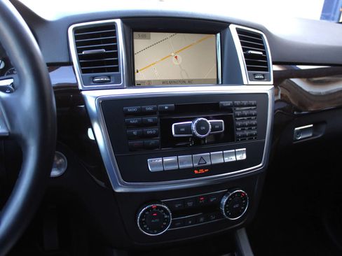 Used 2014 Mercedes-Benz ML 350 2WD w/ Premium 1 Package image 15