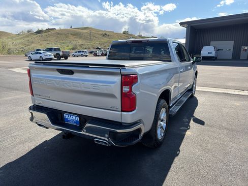 Used 2021 Chevrolet Silverado 1500 LTZ AWD/4WD image 27