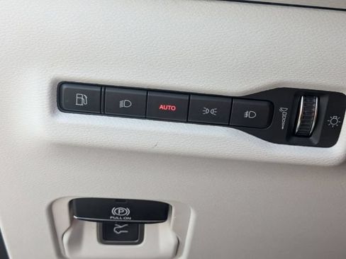 New 2026 Jeep Cherokee Limited AWD/4WD image 16