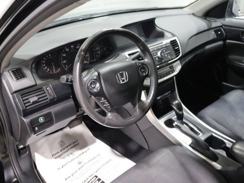 Used 2014 Honda Accord Sport image 15