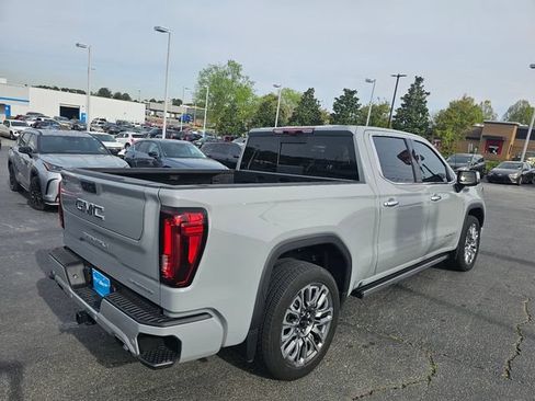 Used 2025 GMC Sierra 1500 Denali Ultimate AWD/4WD image 8