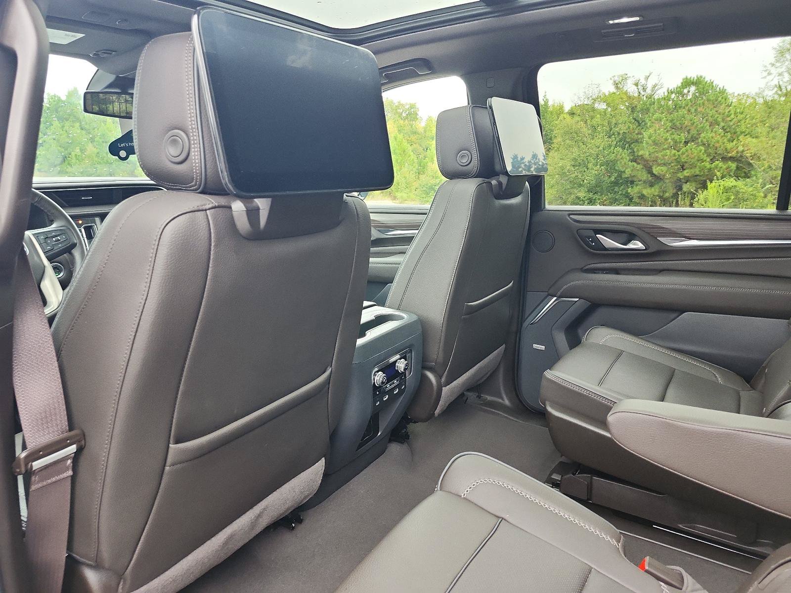 Certified 2024 GMC Yukon XL Denali w/ Max Trailering Package AWD/4WD image 11
