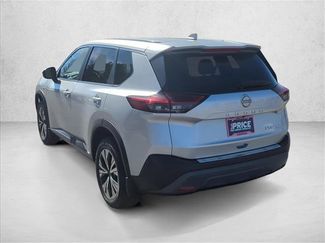 Used 2023 Nissan Rogue SV video 3