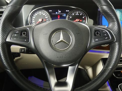 Used 2018 Mercedes-Benz E 300 image 14