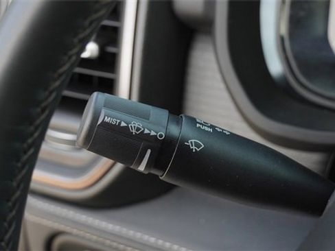 Used 2024 RAM 2500 Limited image 28