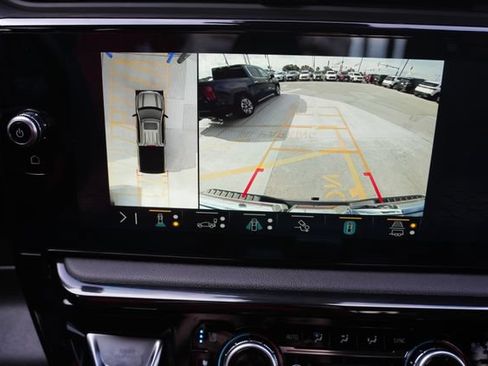 Used 2023 GMC Sierra 1500 AT4 w/ AT4 Premium Package AWD/4WD image 20