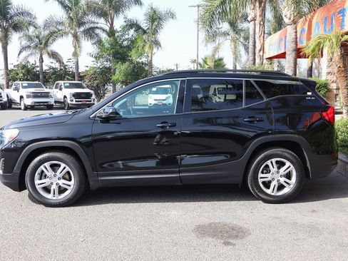 Used 2020 GMC Terrain SLE w/ Driver Convenience Package image 5