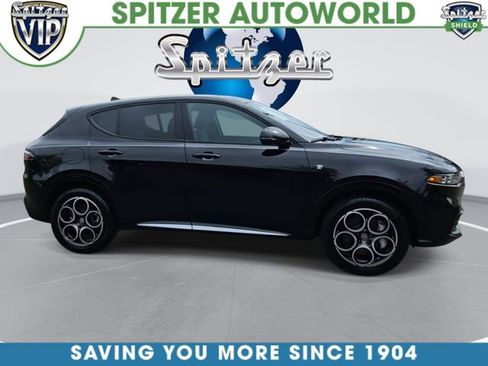 Used 2024 Alfa Romeo Tonale Ti AWD/4WD image 2