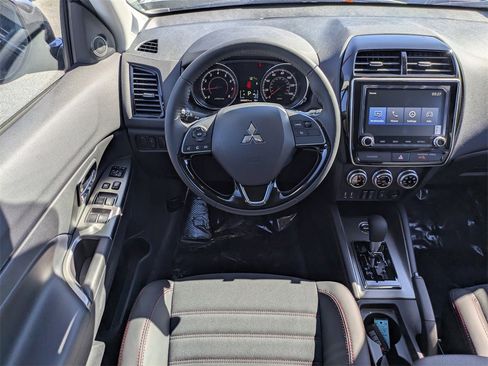 New 2025 Mitsubishi Outlander Sport SE image 16