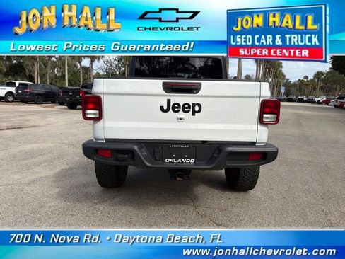 Used 2023 Jeep Gladiator Sport image 12