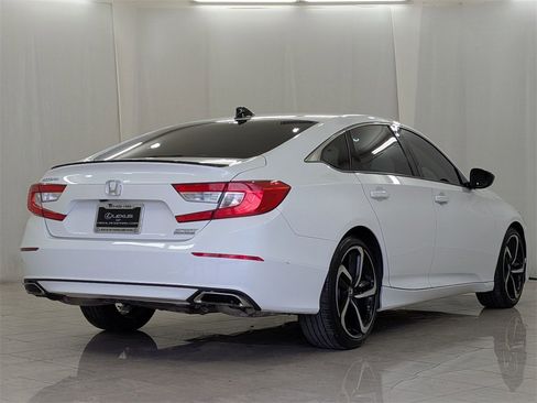 Used 2021 Honda Accord Sport Special Edition image 9