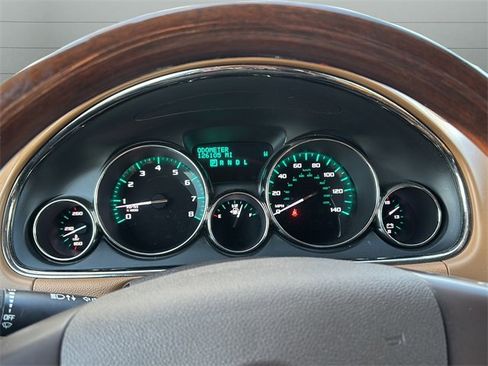 Used 2017 Buick Enclave Leather image 18