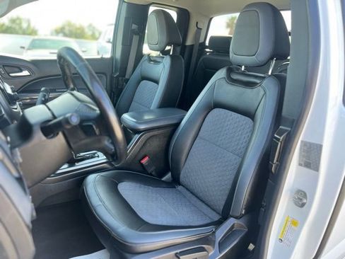 Used 2019 Chevrolet Colorado Z71 image 15