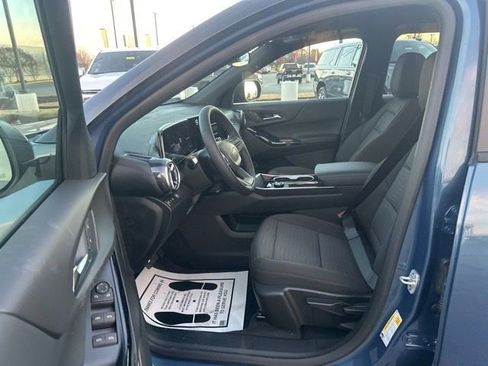 New 2026 Chevrolet Equinox LT image 16