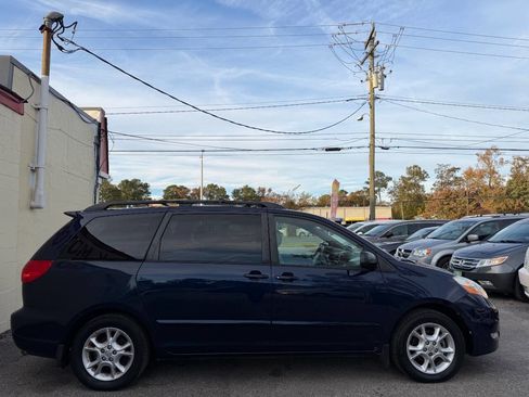 Used 2006 Toyota Sienna XLE Limited image 7