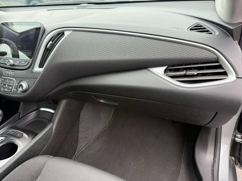 Used 2024 Chevrolet Malibu LT FWD image 16