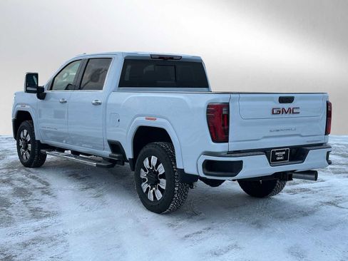 New 2026 GMC Sierra 3500 Denali w/ Denali Reserve Package image 5