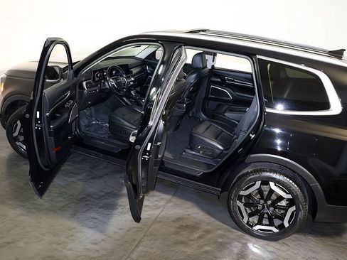 Used 2024 Kia Telluride S w/ S Sunroof Package AWD/4WD image 5