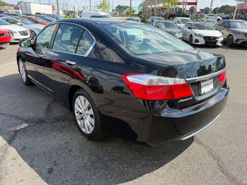 Used 2015 Honda Accord EX image 3